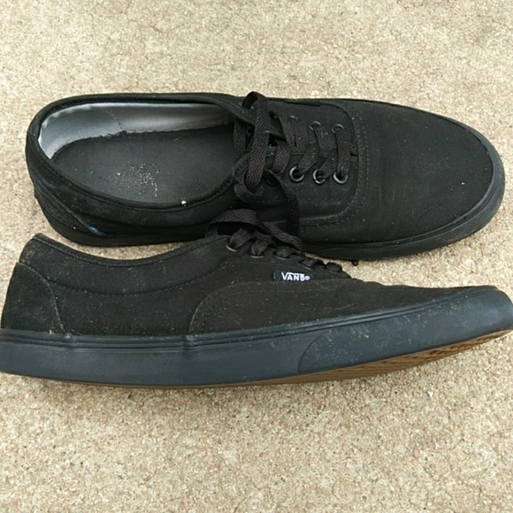 black low cut vans